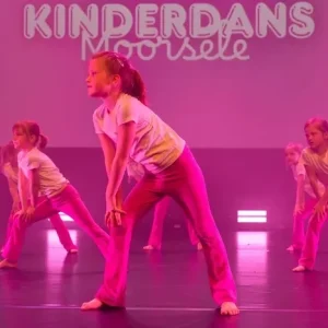 Kinderdans Sint-Eloois-Winkel